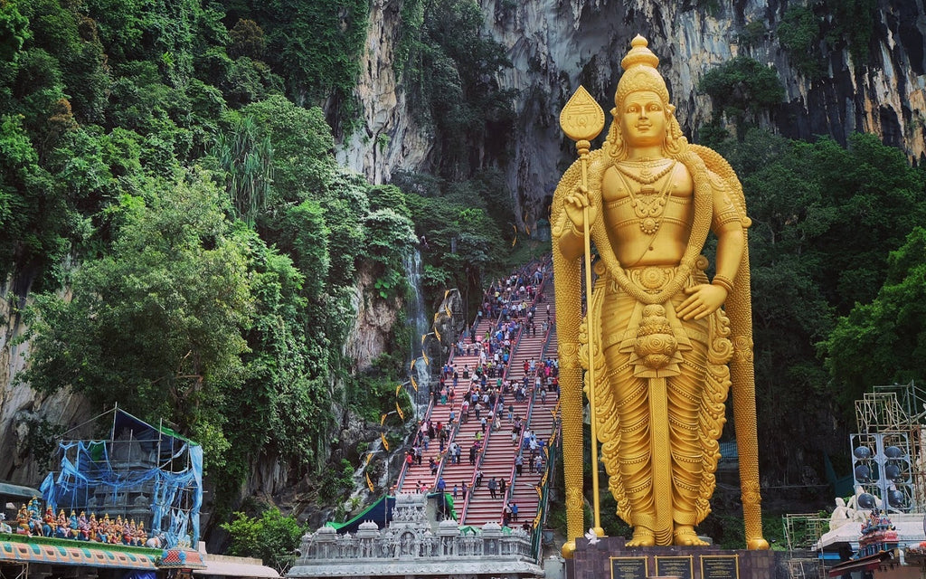 Batu Caves Murugan Temple: A Majestic Shrine in Malaysia