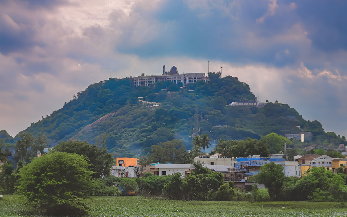 Now the blessings of Gods and Goddesses are not far, get the Prasad of 15 big temples of the country sitting at home through Speed ​​Post!